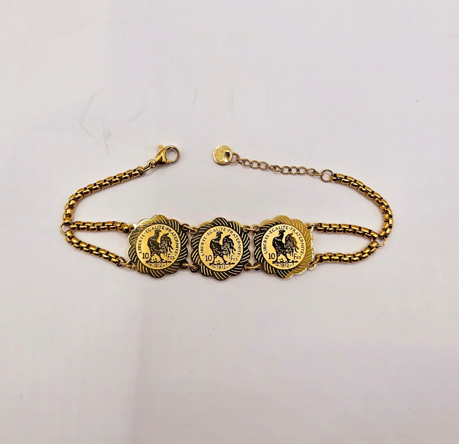 Bracelet