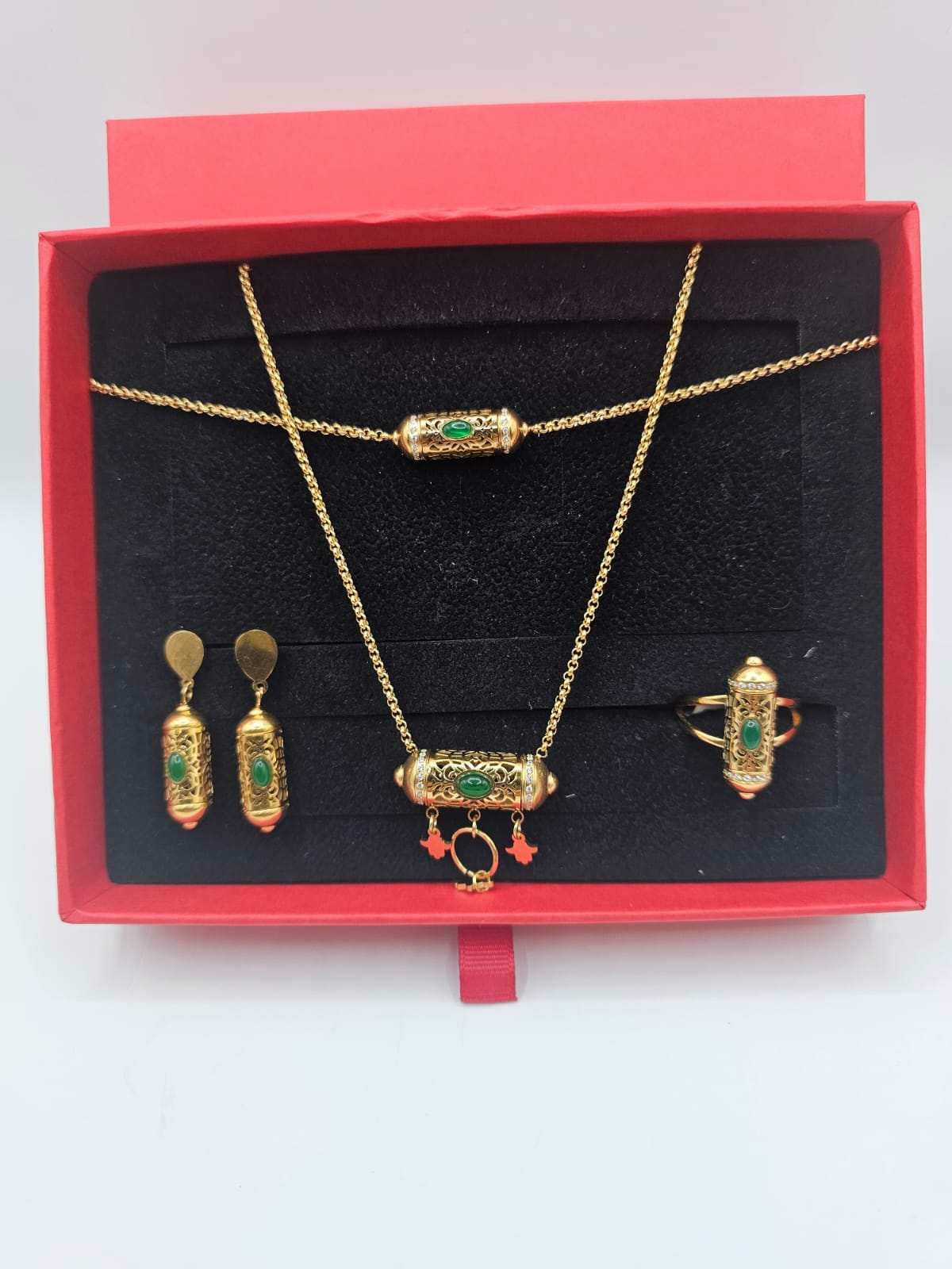 Collier