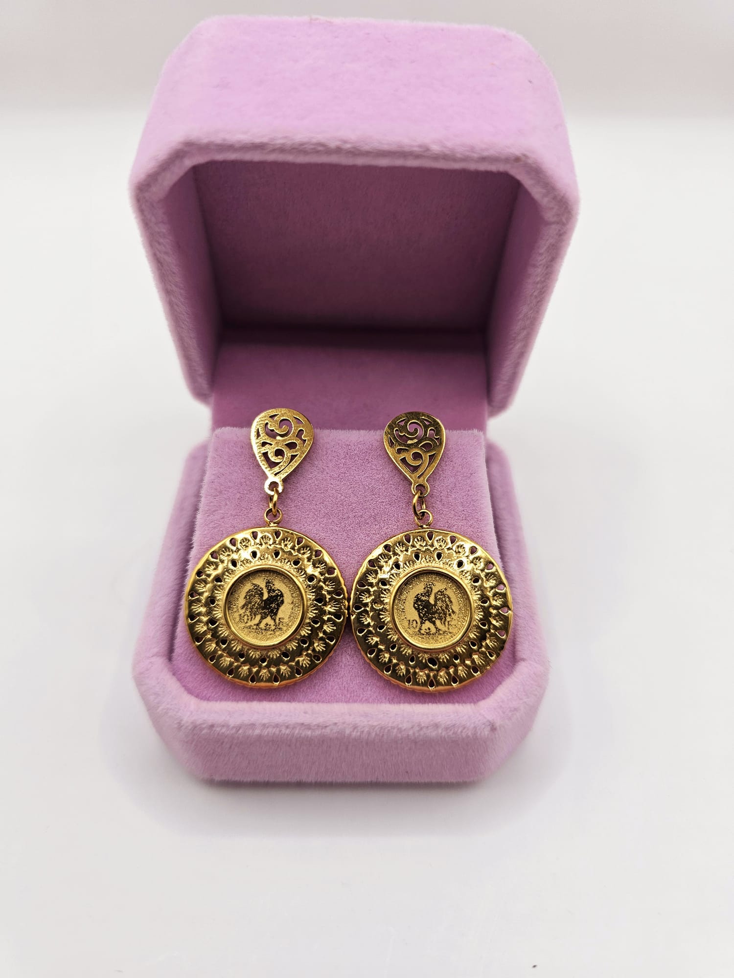 Earring