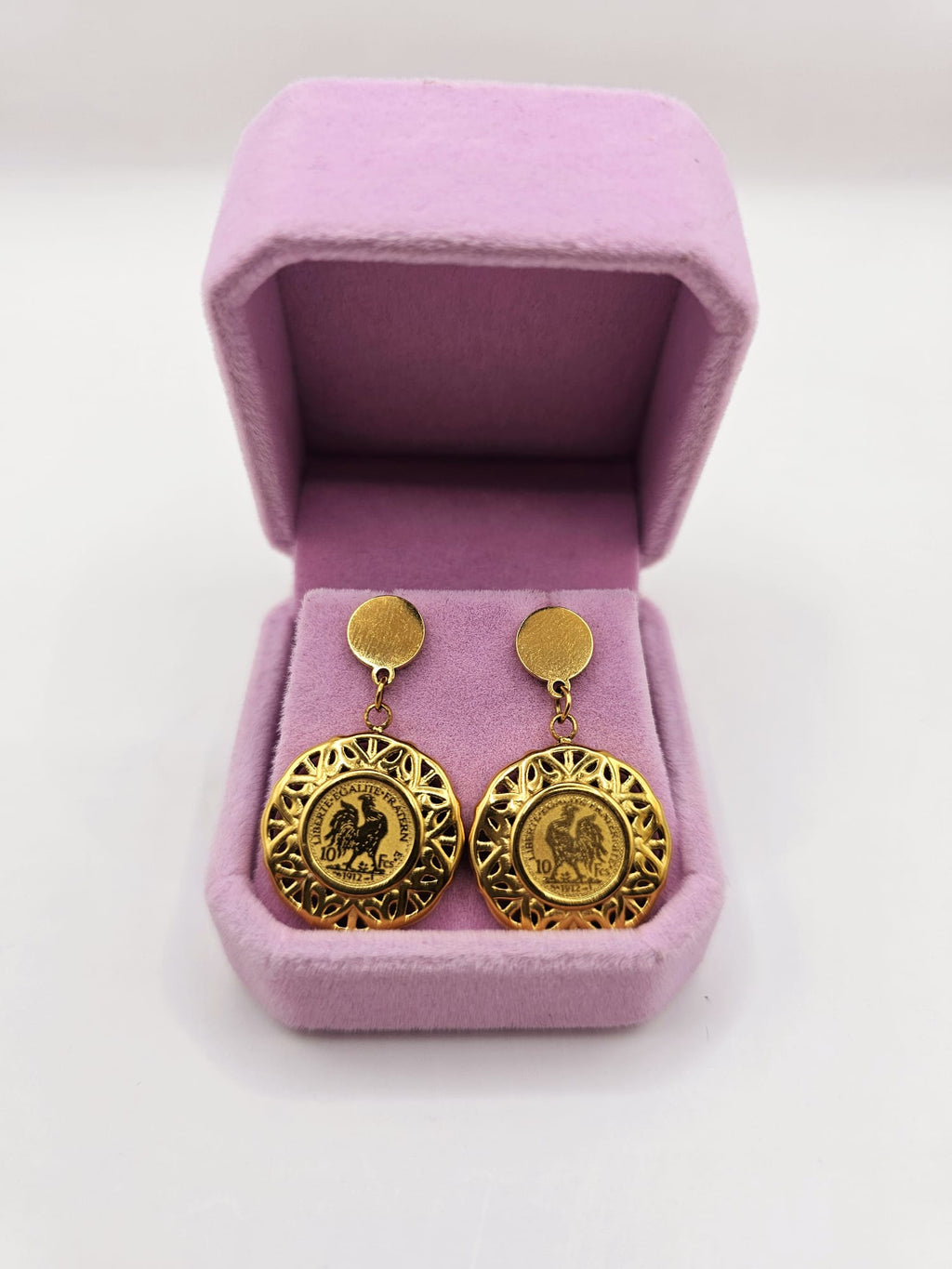 Earring