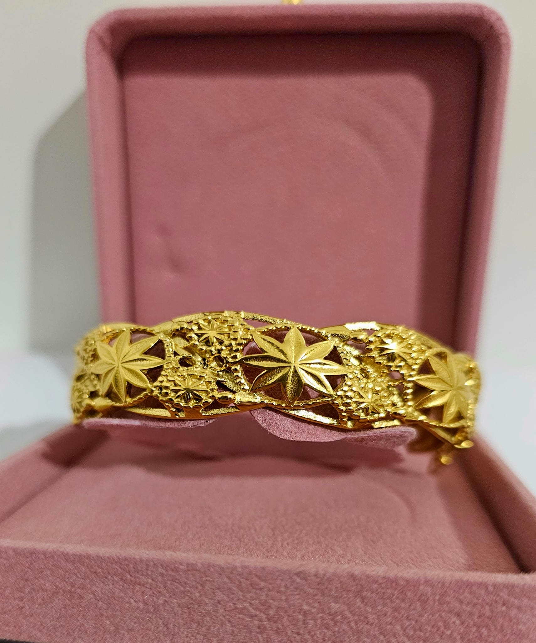 Bracelet