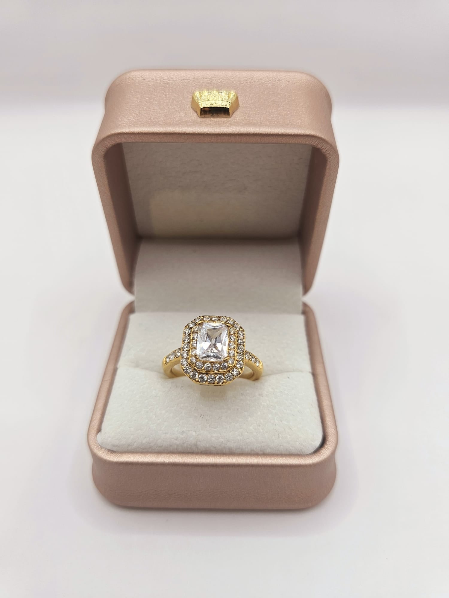 Ring