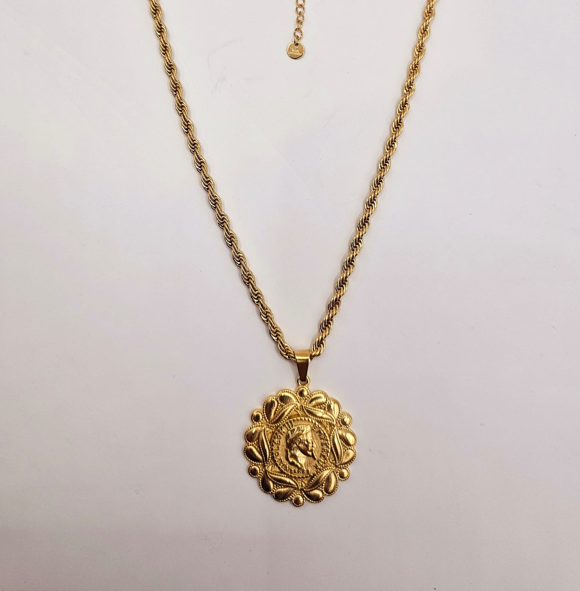 Collier
